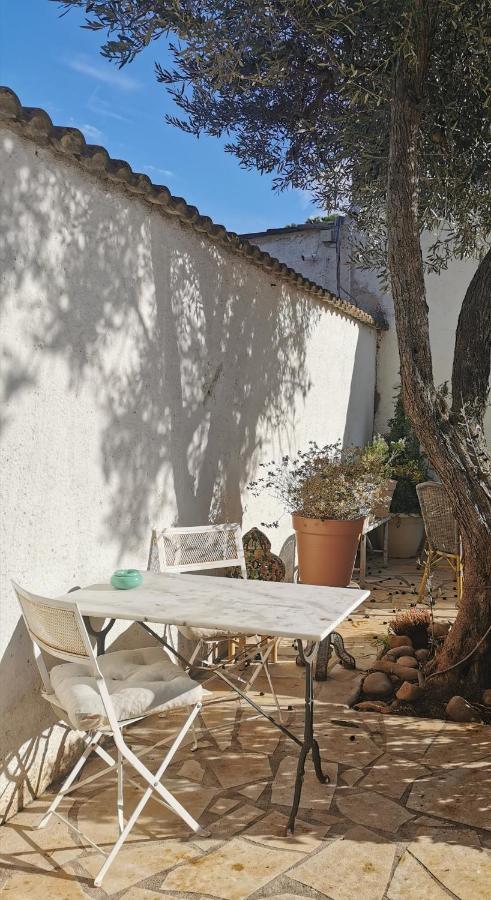 site machambreencamargue Vauvert Exterior foto